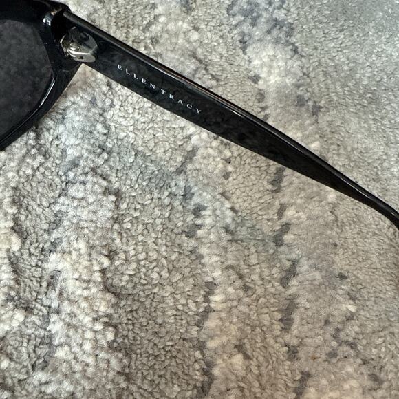 Vintage Ellen Tracy 826-200 Black Oval Sunglasses Austria FRAMES ONLY main image 8